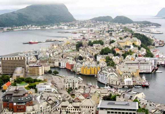 Illustrasjonsfoto av Ålesund