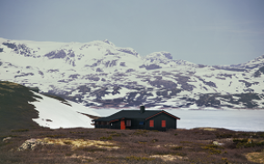 Hytte i fjellheimen.