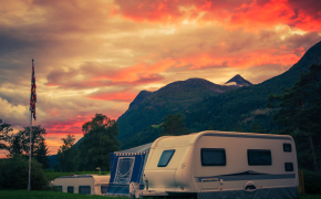 Oppgang i campingovernattingar fram mot mai