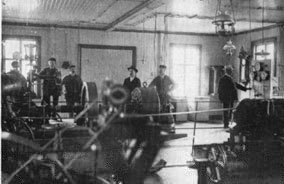 Bilde: Maskinsalen i Hammerfest Elektricitetsværk, 1903